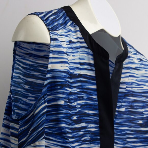 Vince Camuto Womens Sleeveless Blue Wave Print Blouse 1X - Picture 3 of 7